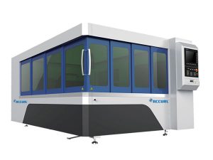 500w ლითონის ბოჭკოვანი ლაზერული ჭრის მანქანით დანა მაგიდის მსუბუქი ბილიკის სისტემით